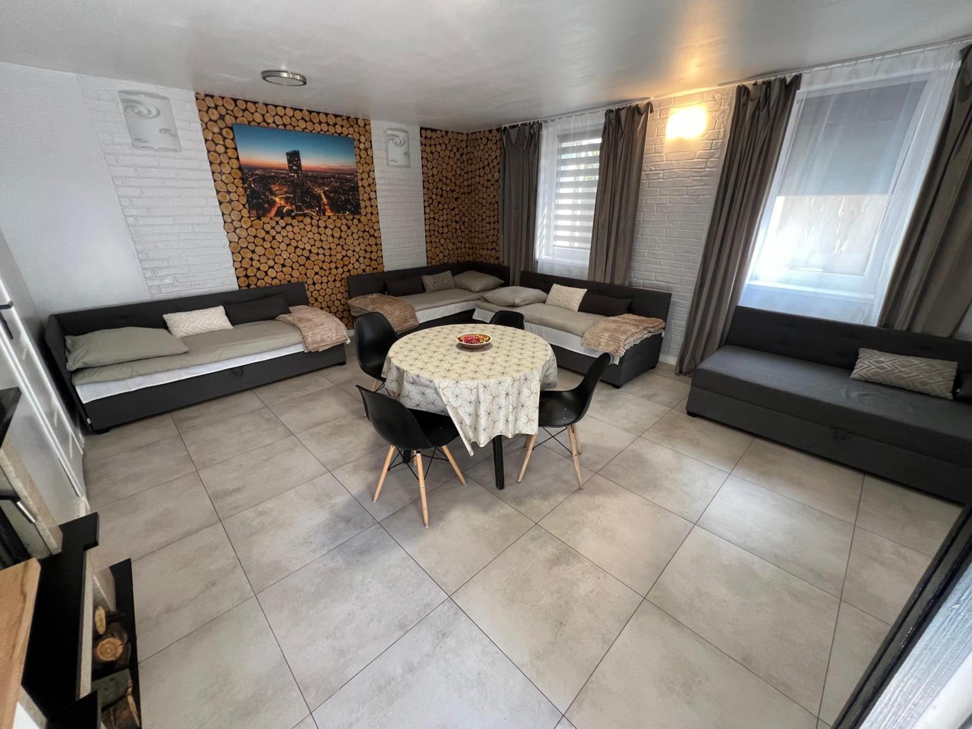 Aparthotel Przytulny Zakatek Zerniki Wroclawskie Exterior foto